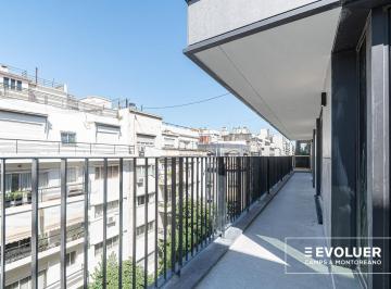 Departamento · 136m² · 3 Ambientes · 1 Cochera · Venta Departamento de 3 Ambientes con Terraza. Quintana 281.