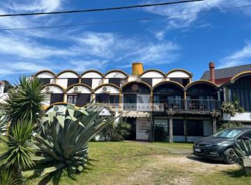 Hotel · 782m² · 17 Ambientes · 13 Cocheras · Oportunidad Unica de Inversion: Hosteria a m del Mar - Villa Gesell