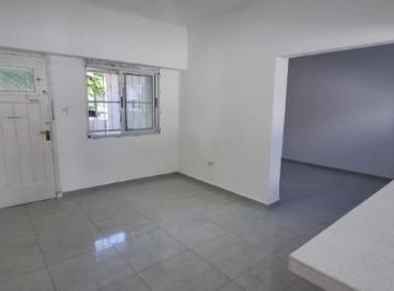 Imagen1 · Casa 3 Ambientes Reciclada – Barrio Parque Luro
