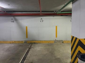 Garage , Córdoba · Alquiler de Cochera en Terraforte Frente Al Instituto Modelo de Cardiologia
