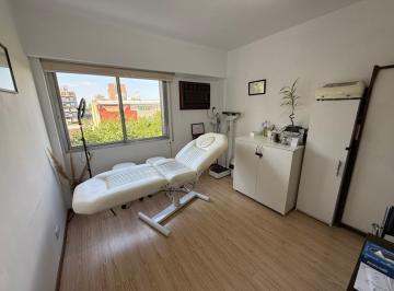 Oficina comercial · 11m² · 1 Ambiente · Oficina Destinada a Consultorio en Barrio Abasto