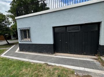 Casa · 100m² · 4 Ambientes · 2 Cocheras · Casa en Oportunidad - San Miguel de Tucuman
