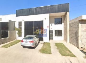Bodega-Galpón · 250m² · Primero de Mayo: Galpon de 250 m²