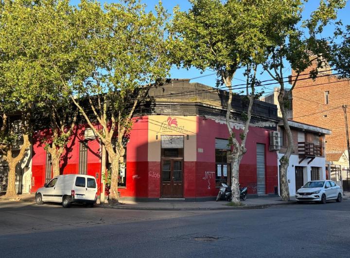 Local comercial · 229m² · 1 Ambiente