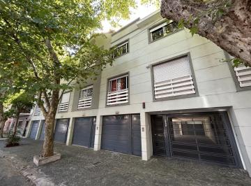 PH · 115m² · 3 Ambientes · 1 Cochera · Casa en Villa Pueyrredon