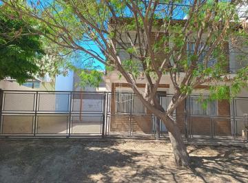 Departamento · 100m² · 5 Ambientes · 1 Cochera · Departamento en Balneario Las Grutas