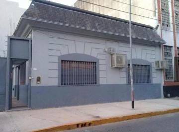 Bodega-Galpón , General San Martín · Amplio Galpon Industrial Dominante, Excelente Ubicacion