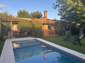 Casa · 160m² · 4 Ambientes · Casa en Alquiler Temporario, 3 Dorm. en Pilar - Los Potrillos, Oportunidad