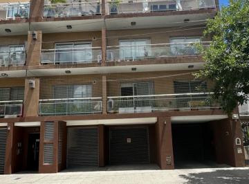 Garage · Venta Tres Cocheras con Entrada Independiente por Porton Automatico