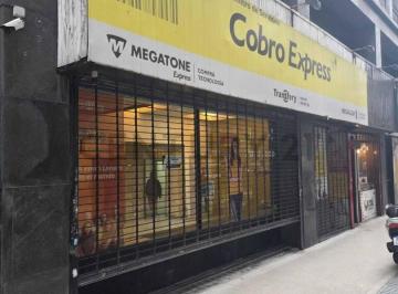 Local comercial · 515m² · Excelente Local con Deposito.