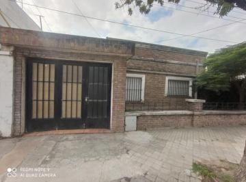 Casa de 5 ambientes, Rosario · Pavon y Lamadrid