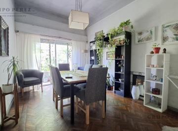 PH · 100m² · 4 Ambientes · PH 220 m² en Barracas con Balcón, Patio y Terraza Venta