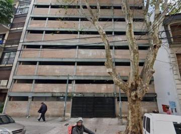 Garage · 12m² · Cochera en Venta en Recoleta