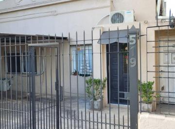Casa de 3 ambientes, Lanús · Casa con Fondo!