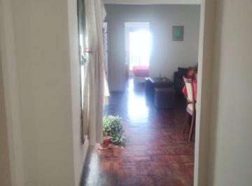 Departamento de 4 ambientes, Caballito · Hermoso Departamento de 4 Ambientes con Balcon, Caballito!