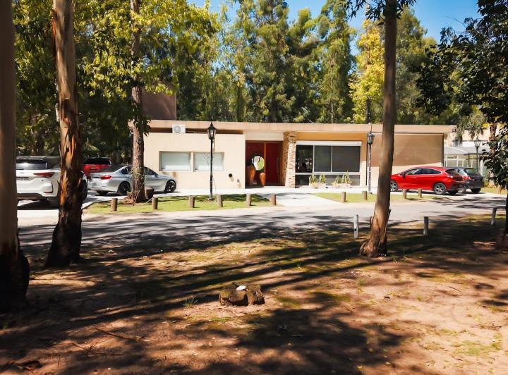 Casa · 175m² · 3 Dormitorios · 2 Cocheras
