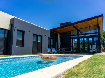 Imagen1 · Chalet Categoría 5 Amb con Piscina. Rumencó Joven