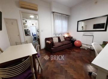 Departamento · 42m² · 2 Ambientes · T/casa S/exp en Zapata Al 100 - Frente Impecable Balcon Todo Sol