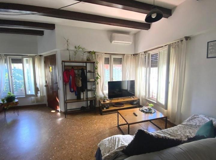Casa · 95m² · 4 Ambientes · 2 Cocheras