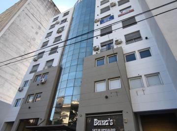 Oficina comercial de 2 ambientes, La Plata · Alquiler Oficina C/privado y Cochera - 48 E/13 y 14 - La Plata