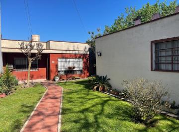 Casa · 117m² · 3 Ambientes · 1 Cochera · Casa en Boulogne Sur Mer