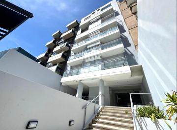 Departamento de 2 ambientes, Vicente López · Semipiso Amoblado con Cochera Fija y Amenities