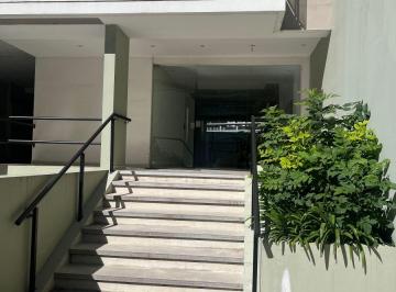 Departamento de 2 ambientes, Vicente López · Semipiso Amoblado con Cochera Fija y Amenities
