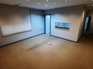 Oficina comercial · 120m² · 5 Ambientes · Oficina en Alquiler - 4 Ambientes 2 Baños - San Nicolás
