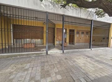 Casa · 200m² · 6 Ambientes · Casa en Venta en General Paz