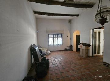 Casa · 91m² · 5 Ambientes · 1 Cochera · Casa en Venta en Guemes
