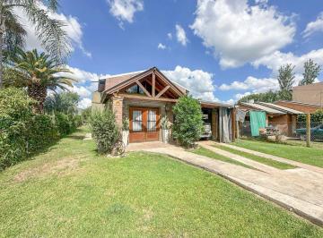 Casa · 156m² · 4 Ambientes · 1 Cochera · 2 Dorm. en Villa San Juan