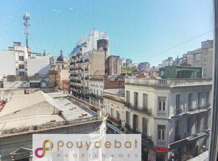 Dos Ambientes Ideal Inversión o Estudiantes Cerca de Teatros a 2 Cuadras de Av Corrientes