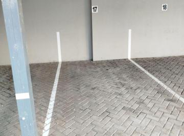 Garage , Rosario · Cochera de 14 m² en Venta en Centro Edificio Pilay