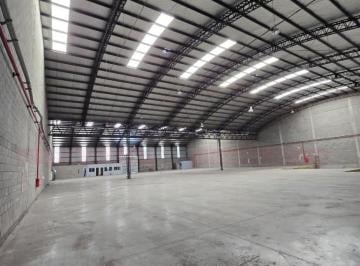 Bodega-Galpón · 1800m² · Excelente Nave de 1800 m² en El Parque Industrial de Morón