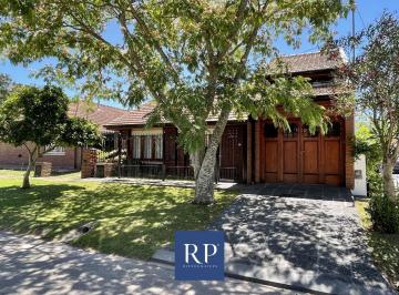 PH · 10m² · 4 Ambientes · 2 Cocheras · Venta PH Tipo Casa de 4 Ambientes en Caisamar, Mar El Plata
