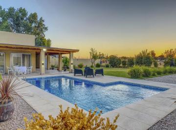Casa en Venta de 3 ambientes Zona Rural · Oportunidad · Casa · 1 Dormitorio · Pileta · San Miguel del Monte