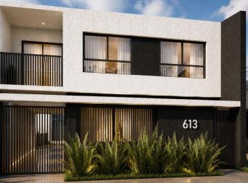 Casa de 3 ambientes, Ituzaingó · Casa de Muy Buena Construcción Ubicada en Zona Súper Residencial de Ituzaingo Norte