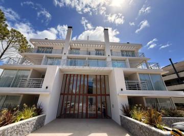 Departamento · 61m² · 3 Ambientes · 1 Cochera · Departamento en Venta - Tres Ambientes - Pinamar Norte