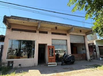 Local comercial · 300m² · Local en Venta Sobre Fair Monte Grande