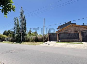 Terreno · 638m² · Lote en Venta