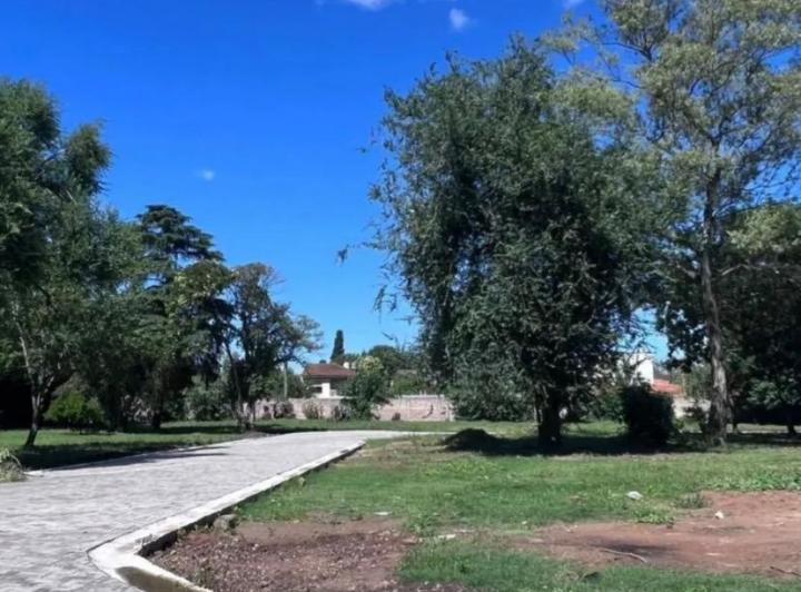 Terreno · 393m²