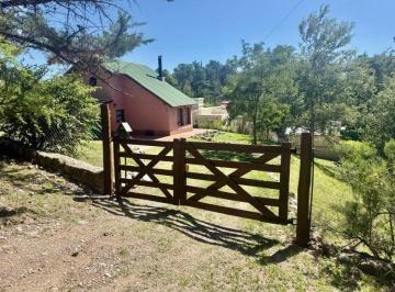 Casa de 3 ambientes, Villa Giardino · Venta de Casa Totalmente Amoblada con Espectacular Vista y Jardin