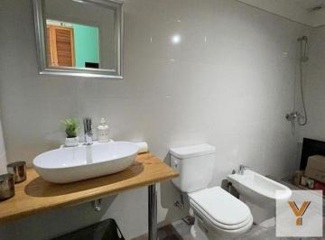 Casa · 250m² · 4 Ambientes · 1 Cochera · Casa en Venta - 3 Dorm. 2 Baños 1 Toilette - Parrilla Pileta - 345 m² - Lujan