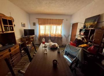 Casa · 61m² · 3 Ambientes · ¡Casa en Venta!