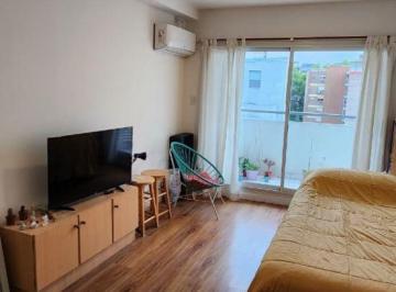 Departamento de 1 ambiente, Rosario · Monoambiente con Balcón en Venta