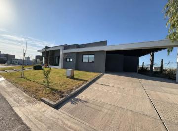 Casa de 6 ambientes, Maipú · Casa en Venta, B° Lar de Vieytes II, Maipú, Mendoza