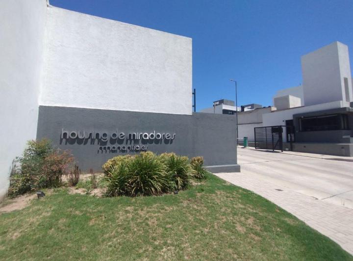 PH · 110m² · 4 Ambientes · 1 Cochera