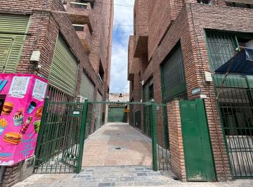 Departamento · 70m² · 3 Ambientes · Alquiler – Departamento de 2 Dorm. con Living Amplio en Centro Sobre Av Olmos