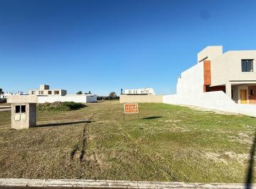 Terreno · 600m² · Lote a La Venta Barrio San Guillermo