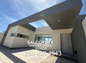 Casa · 120m² · 3 Ambientes · 1 Cochera · Casa en Venta de Dos Dorm. a Estrenar en Puerto Madryn Dormitorio Principal con Baño en Suite